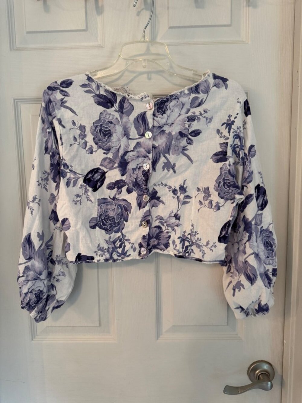 Vintage Laura Ashley Floral Crop Top Blouse Linen Balloon Sleeve Back Button Sma - Picture 7 of 13